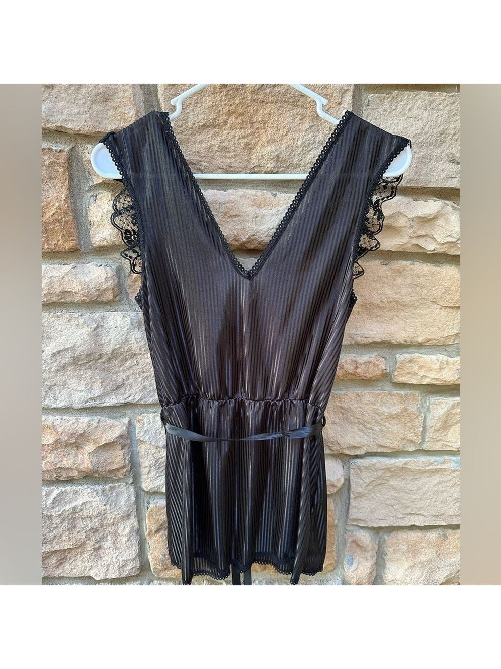 Vintage Stroke of Midnight  - Black Chemise Size M BEAUTIFUL LACE